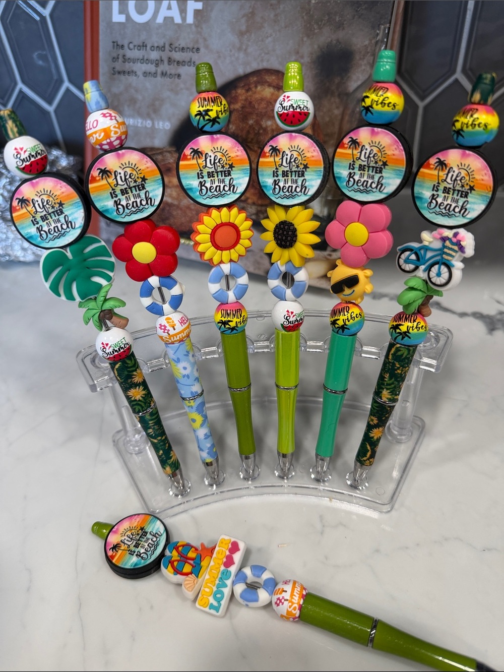 Beach-Themed Decorative Ballpoint Pens - Assorted Bright Colors